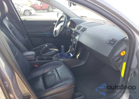 2005 Volvo S40 2.4I из США, поврежденный, VIN YV1MS382852075408